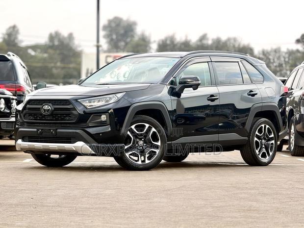 Toyota RAV4 Adventure AWD 2020 Black