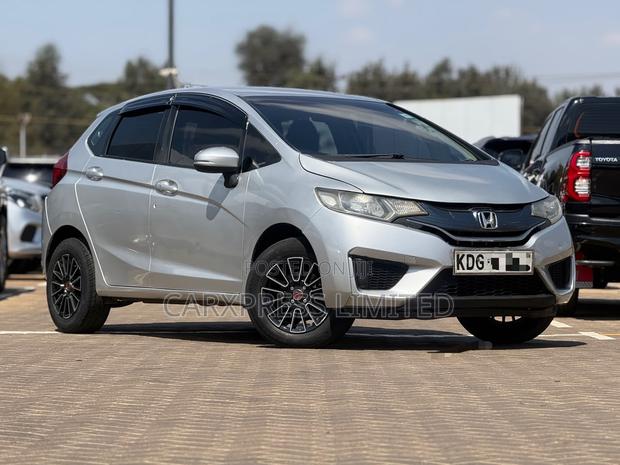 Honda Fit 2014 Silver