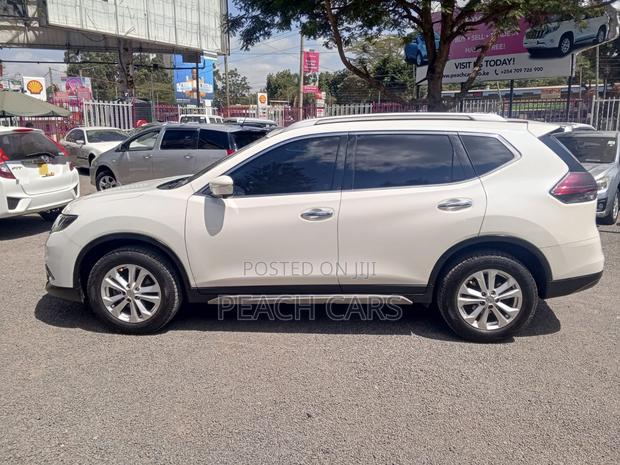 Nissan X-Trail 2016 Silver