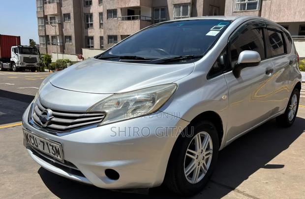 Nissan Note 2013 Silver
