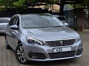 Peugeot 308 2019 Silver for sale