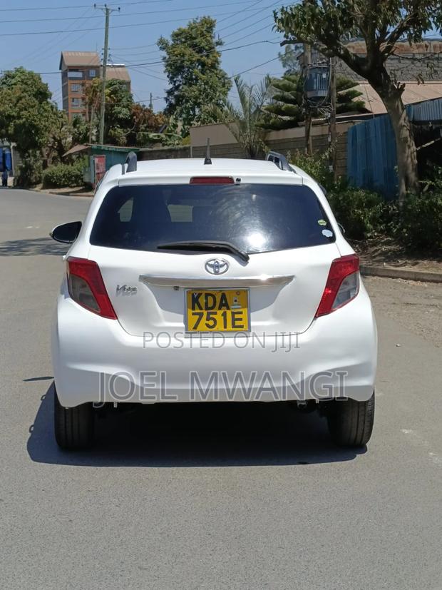 Toyota Vitz 2013 White