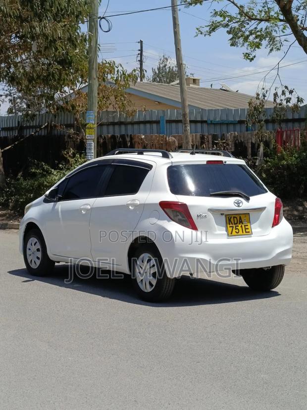 Toyota Vitz 2013 White