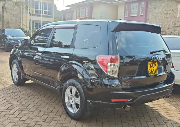 Subaru Forester 2012 Black