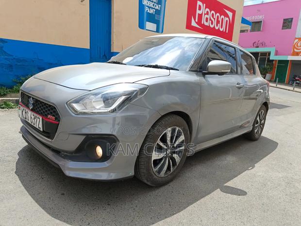 Suzuki Swift 2018 Silver