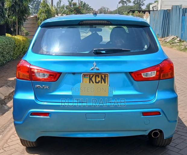 Mitsubishi RVR 2010 Blue