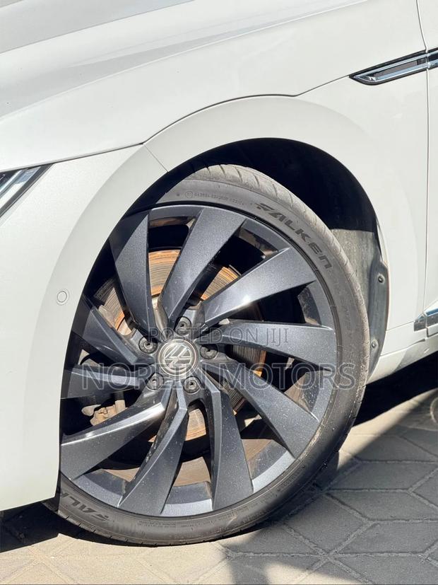 Volkswagen Arteon 2020 Teal