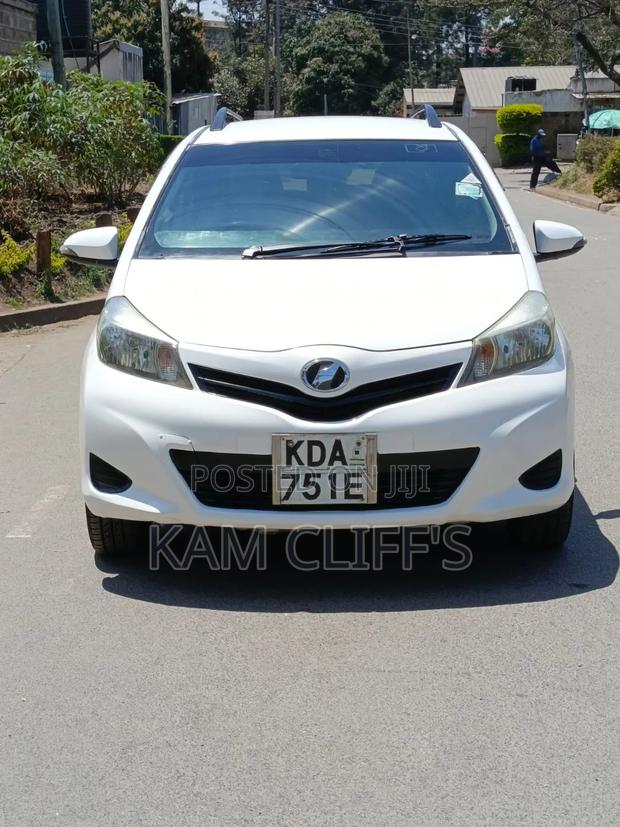 Toyota Vitz 2013 White