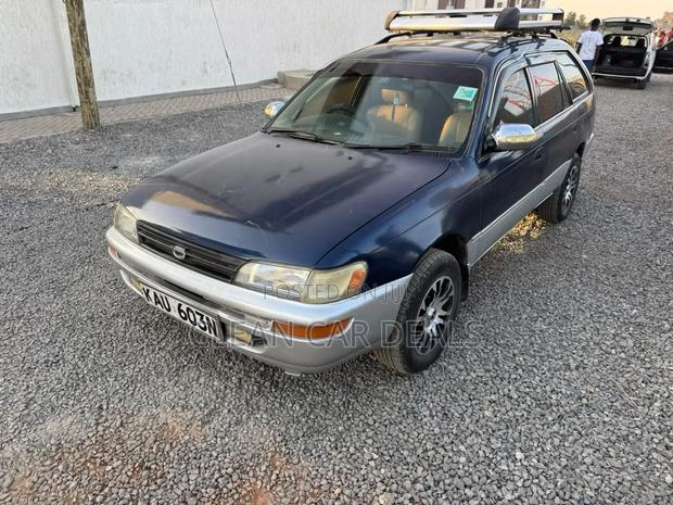Toyota Corolla 1999 Blue