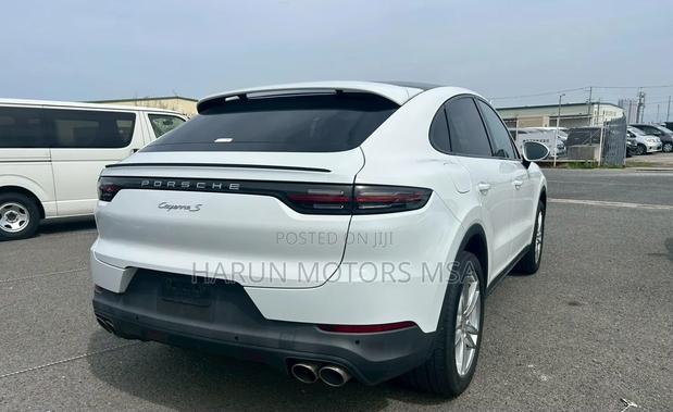 Porsche Cayenne 2020 White