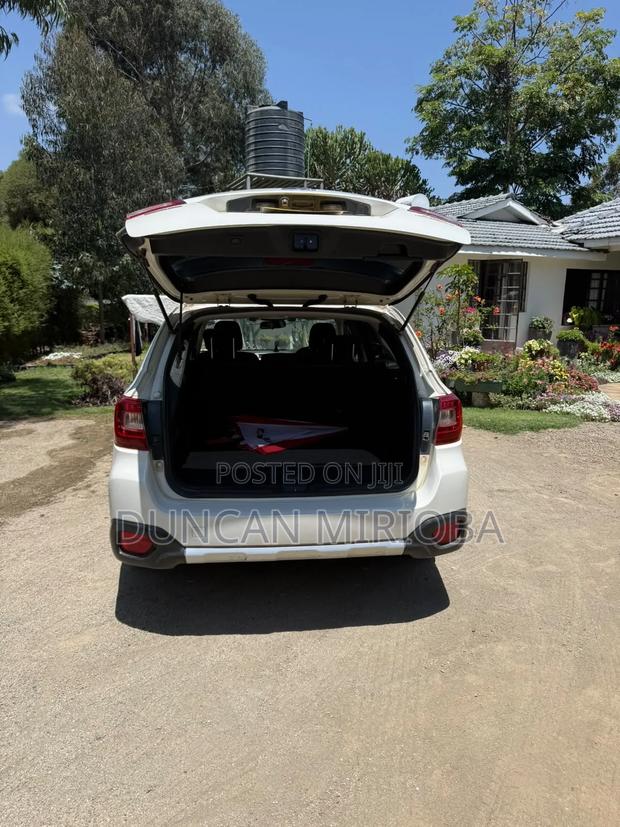 Subaru Outback 2015 White