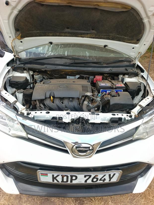 Toyota Corolla Fielder 1.5 Petrol FWD 2017 White
