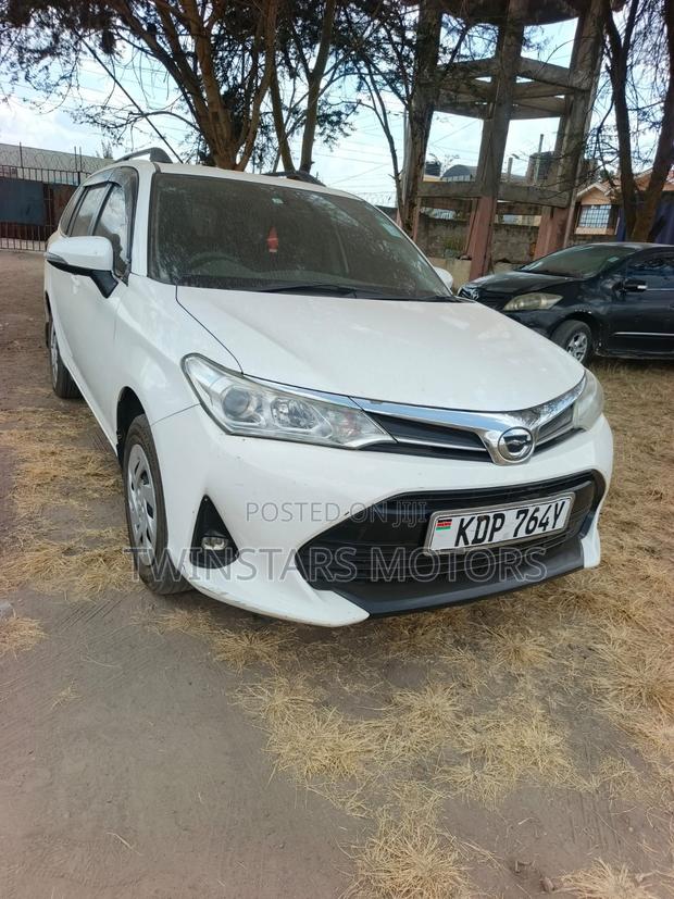 Toyota Corolla Fielder 1.5 Petrol FWD 2017 White