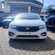 Honda Jade 2019 White for sale