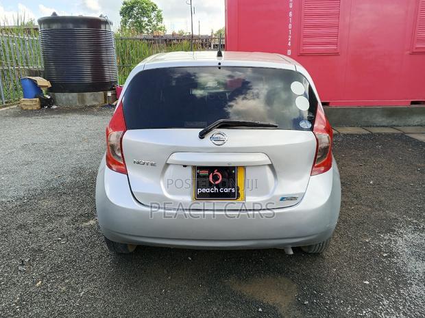 Nissan Note 2013 Silver