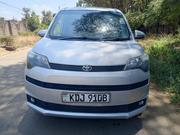 Toyota Spade 2016 Beige for sale