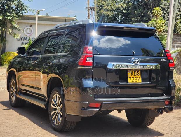 Toyota Land Cruiser Prado 2020 Black