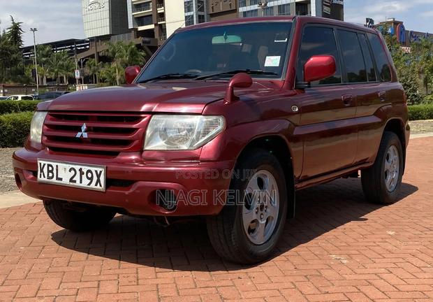 Mitsubishi Pajero IO 2003 Red