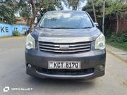 Toyota Noah 2011 Gray for sale