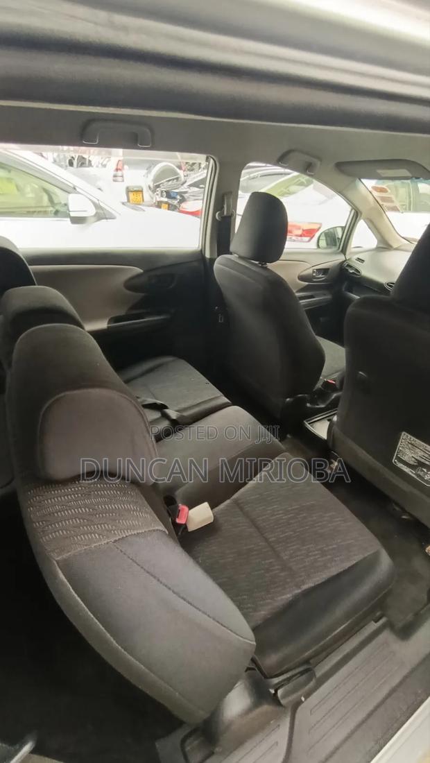Toyota Wish 2010 Gray
