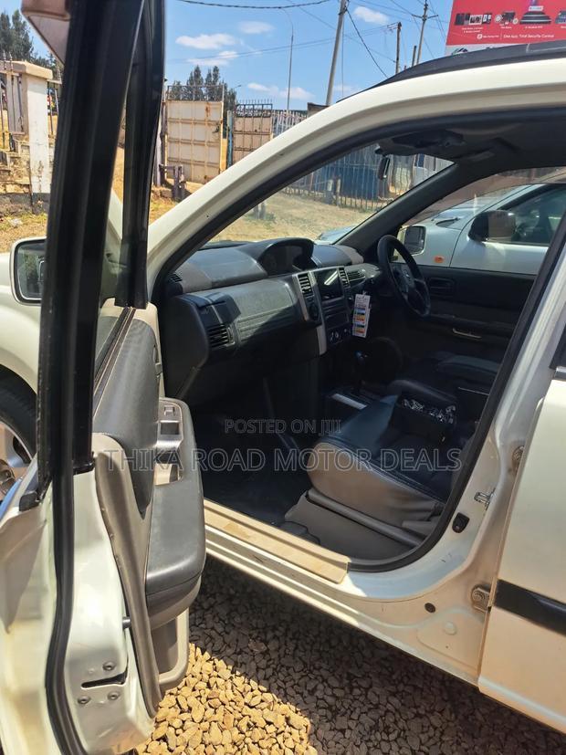 Nissan X-Trail 2005 White