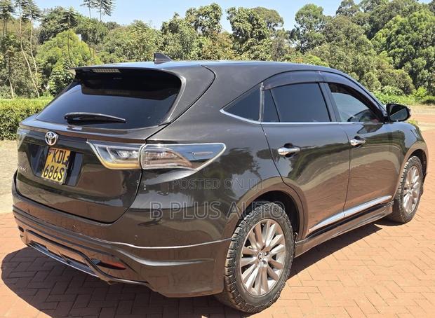 Toyota Harrier 2015 Gray