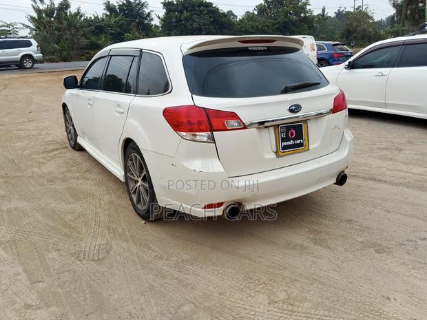 Subaru Legacy 2013 White
