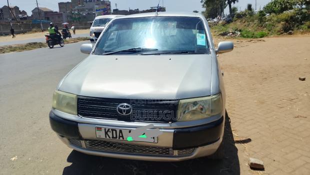 Toyota Probox 2013 White