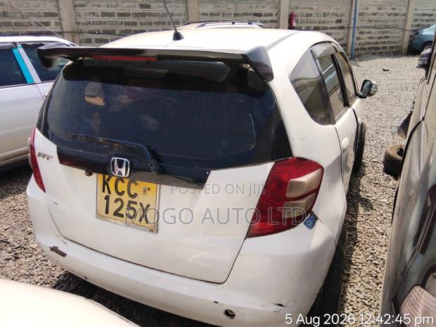 Honda Fit 2008 White