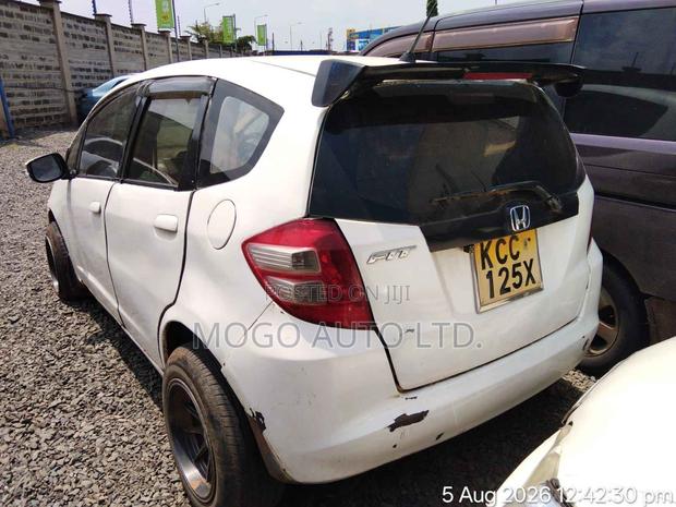 Honda Fit 2008 White