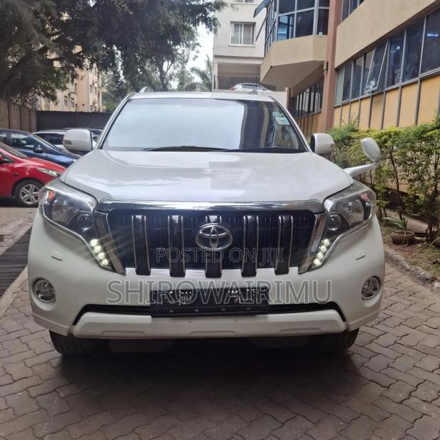 Toyota Land Cruiser Prado 2018 Off white