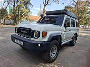 Toyota Land Cruiser 2012 White for sale