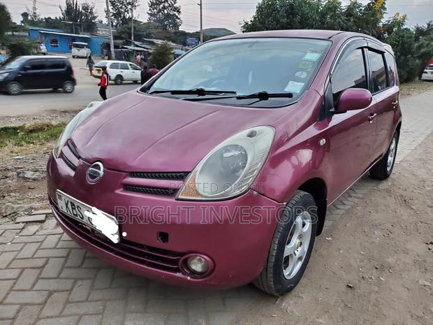 Nissan Note 2006 Purple