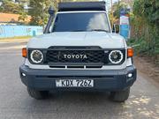 Toyota Land Cruiser 2012 White for sale