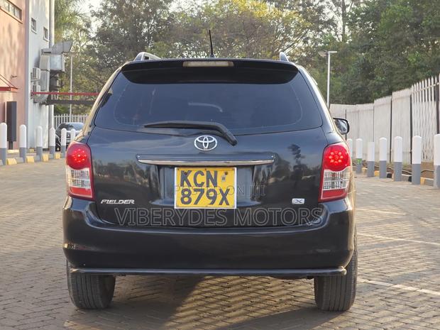 Toyota Corolla Fielder 2010 Black