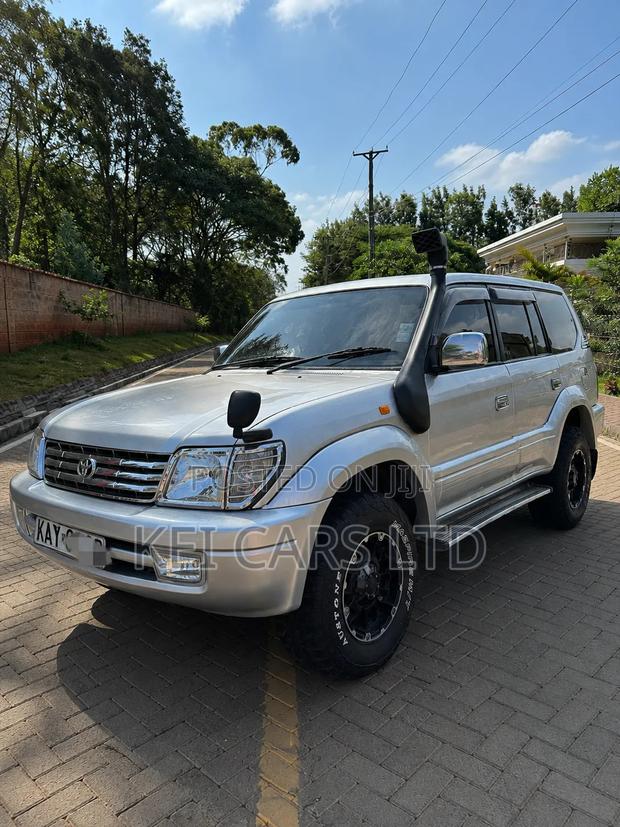 Toyota Land Cruiser Prado 1999 Silver