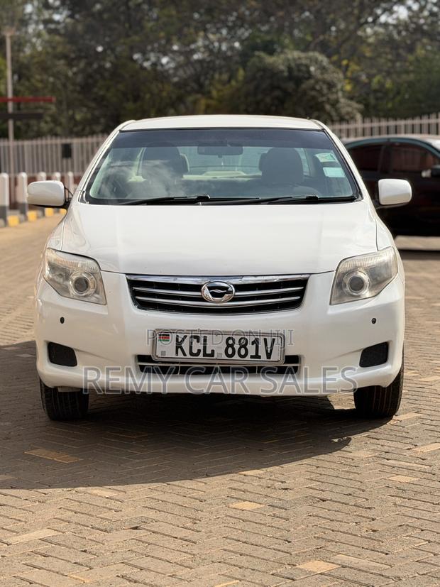 Toyota Axio 2010 White
