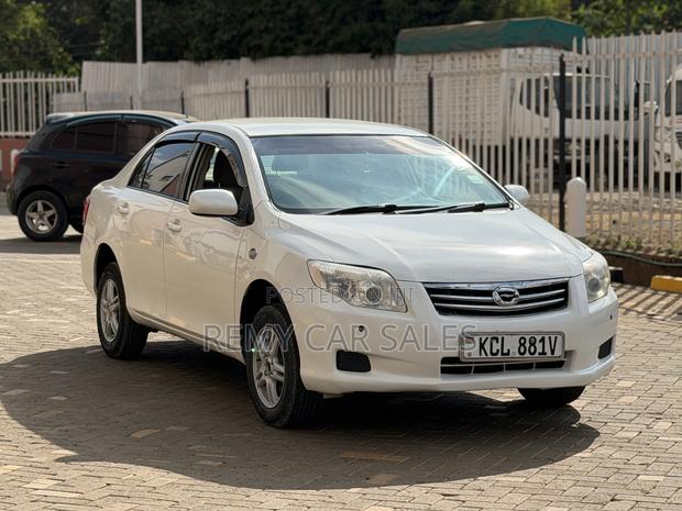 Toyota Axio 2010 White