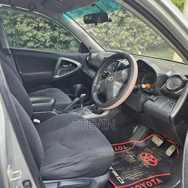 Toyota RAV4 2007 Silver