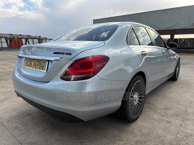Mercedes-Benz C200 2015 Silver