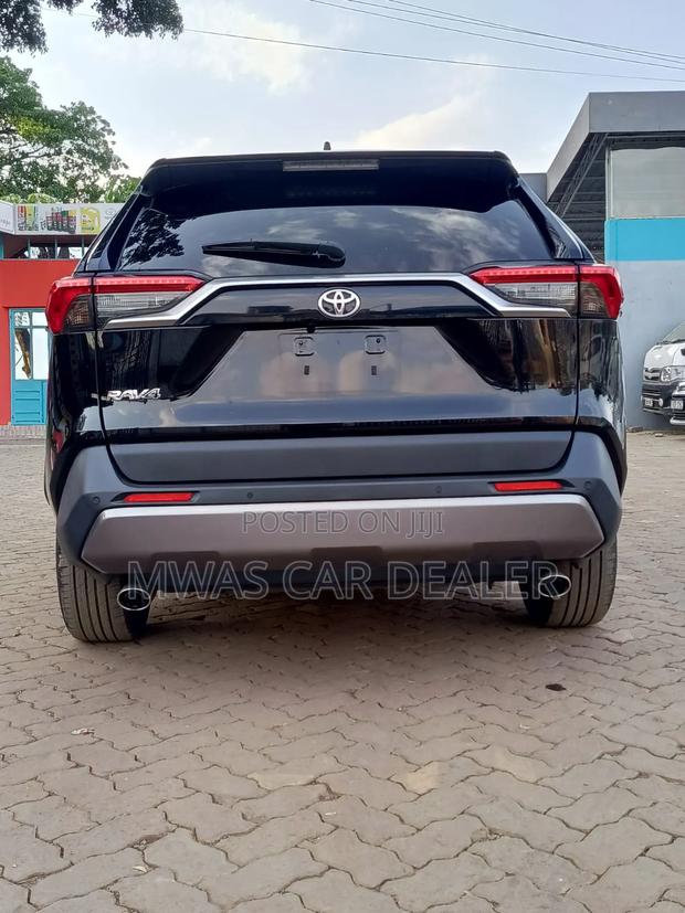Toyota RAV4 2020 Black