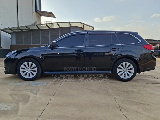 Subaru Legacy 2012 Black