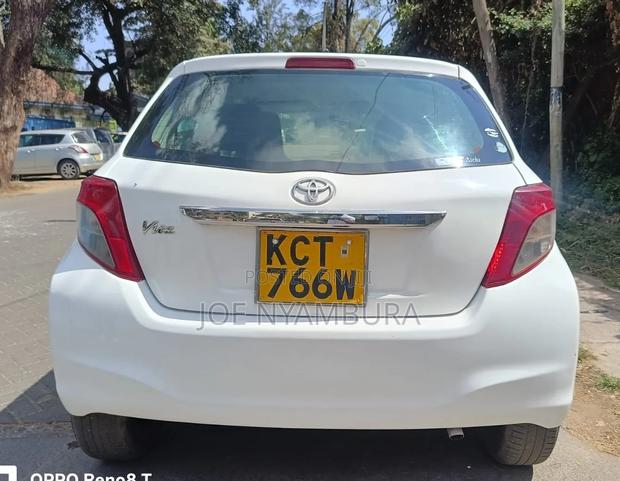 Toyota Vitz 2011 White