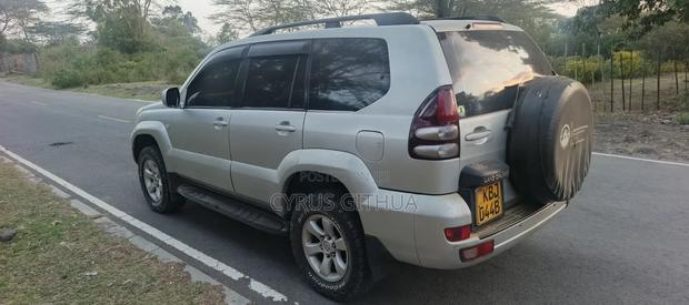 Toyota Land Cruiser Prado 2003 Silver
