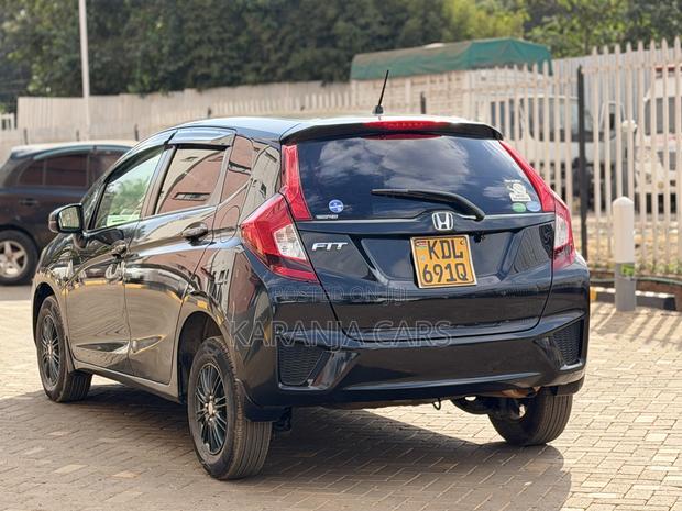 Honda Fit 2016 Black