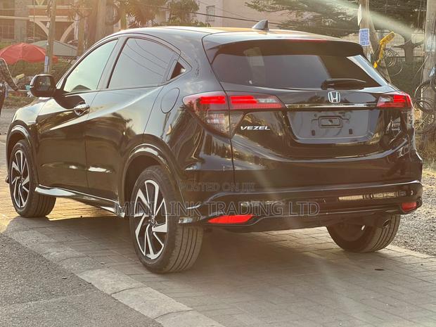 Honda Vezel 1.5 Hybrid 2WD 2019 Black