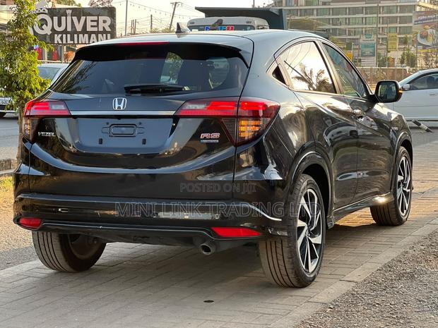 Honda Vezel 1.5 Hybrid 2WD 2019 Black