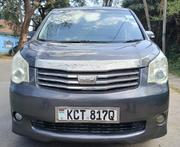 Toyota Noah 2011 Gray for sale