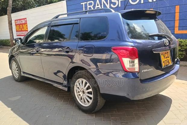 Toyota Corolla Fielder 2008 Gray