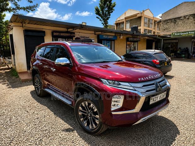 Mitsubishi Pajero Sport Exceed 2020 Maroon
